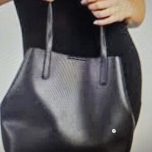 Tony Bianco elegant faux leather tote bag